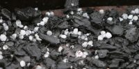 Balti krusas gabaliņi uz grilla oglem Ikšķilē