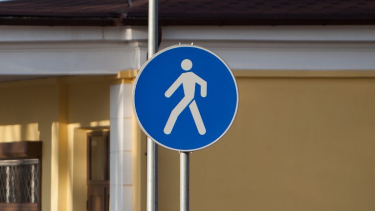 Vai tiešām Ābolmaize liek pārkāpt?