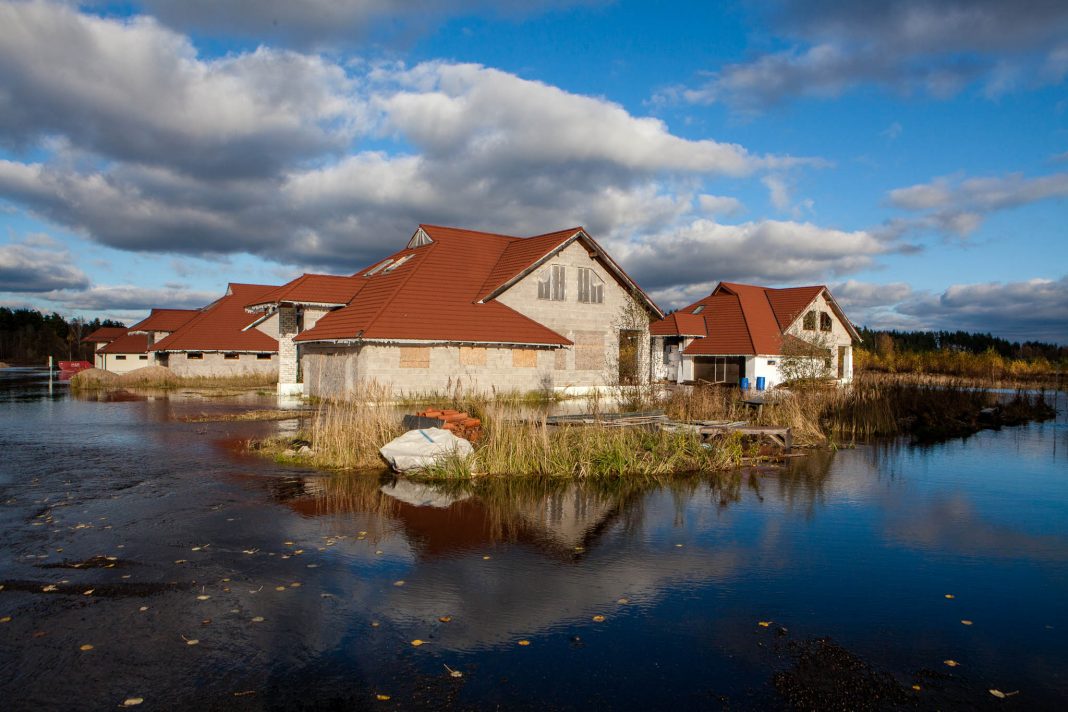Salaspils lauku teritorija, pie autoceļa E22 17.oktobris 2014.gads, Mazā Jugla. Foto: Ikskile.TV