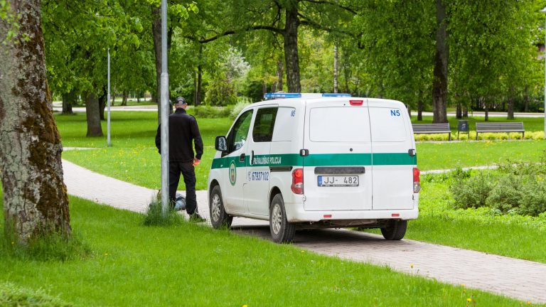 "Bombnesējs" un Optima alus