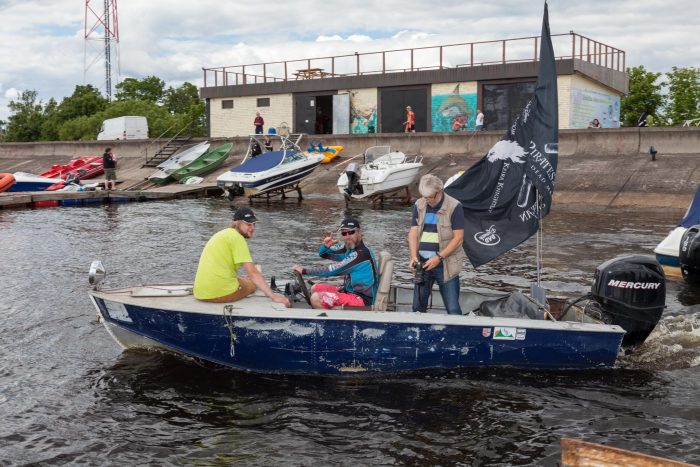 Uxkull ikskile nolaisana daugava 150620 MG 4790