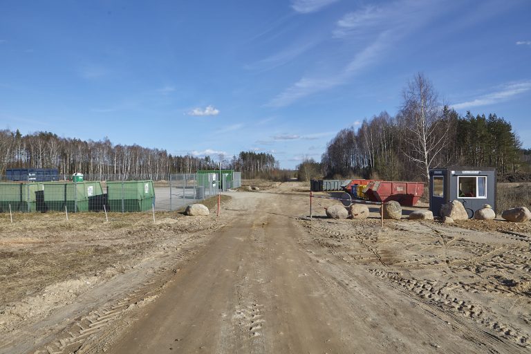 Atkritumu šķirošanas laukums “Kaparāmura karjers – Ezeri”, Tīnūžu pagastā