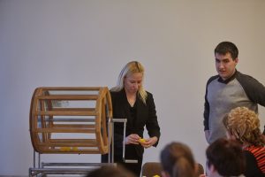 Inga Lamstere - Latvijas Atīstībai, Nr.3. Vēlēšanu zīmju secības izloze Ikšķiles novadā. 2017.gada 28.aprīlis