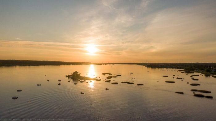 Foto: Ikšķilei 835, Sv. Meinarda salas koncerts 2020 19 Ikšķiles 835. gadu jubilejai veltītais koncerts pašā Daugavas vidū uz Sv. Meinarda salas