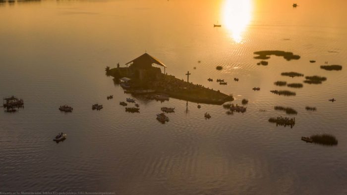 Foto: Ikšķilei 835, Sv. Meinarda salas koncerts 2020 38 Ikšķiles 835. gadu jubilejai veltītais koncerts pašā Daugavas vidū uz Sv. Meinarda salas