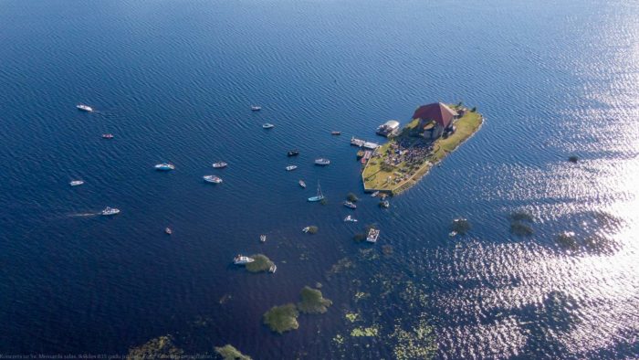 Foto: Ikšķilei 835, Sv. Meinarda salas koncerts 2020 28 Ikšķiles 835. gadu jubilejai veltītais koncerts pašā Daugavas vidū uz Sv. Meinarda salas