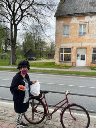 Multimaksla pop up tirdzins Elita Patmalniece ar velo